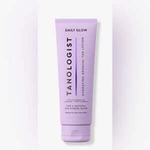 Tanologist daily glow gradual tanning lotion